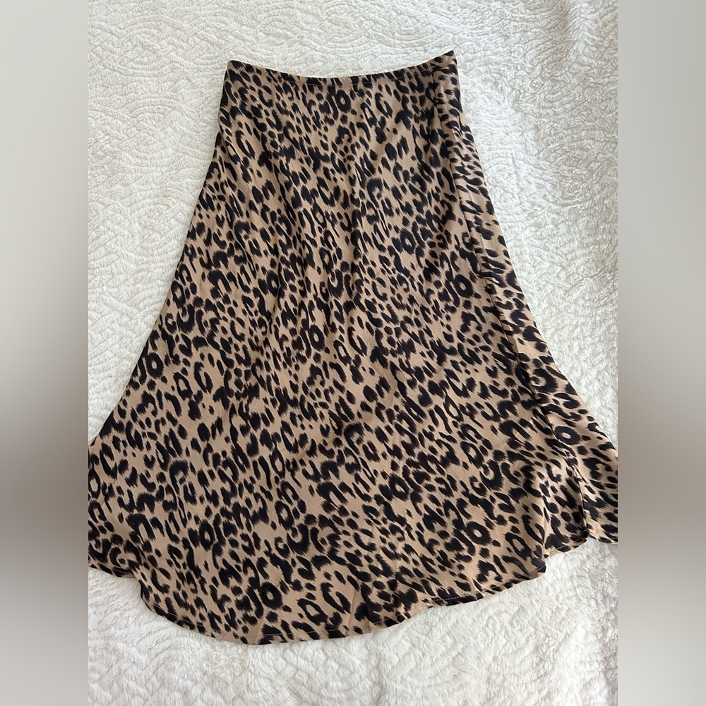 Satin cheetah skirt